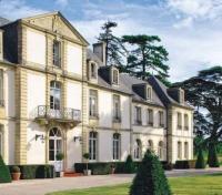 Chateau De Sully 